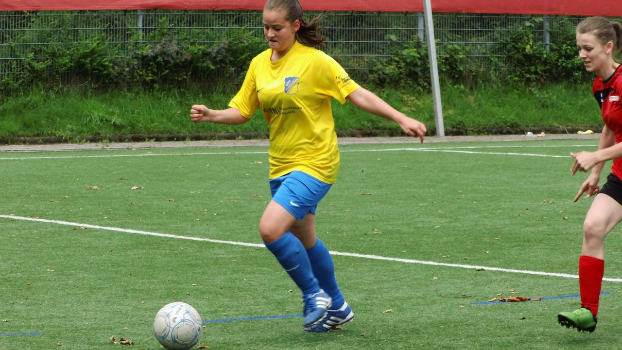 1. Girls Cup 2013