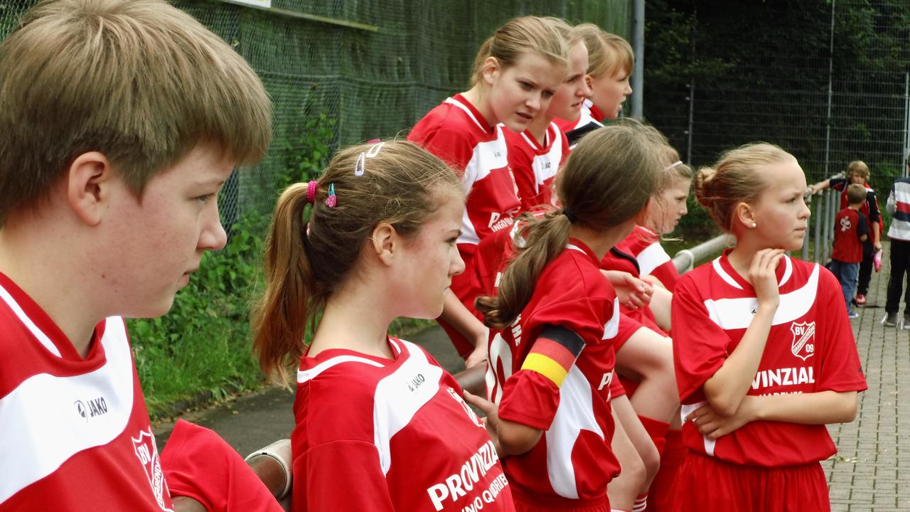 1. Girls Cup 2013