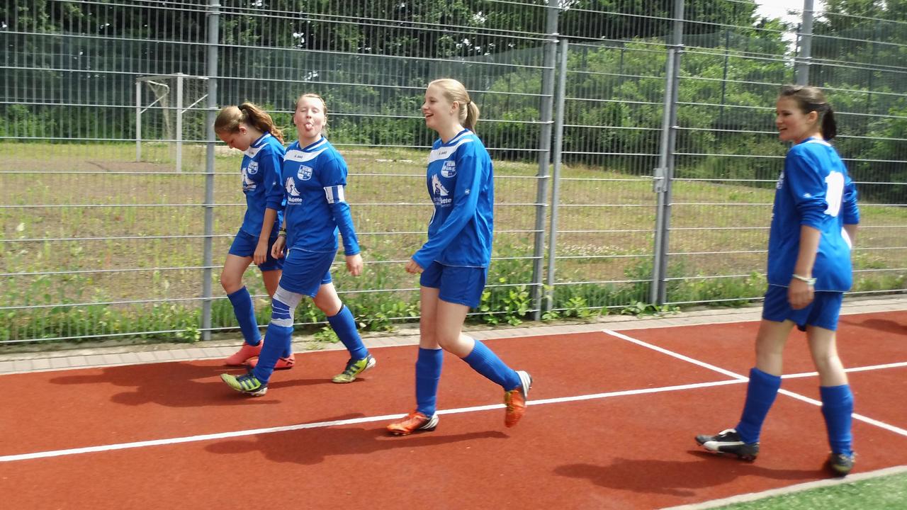 1. Girls Cup 2013