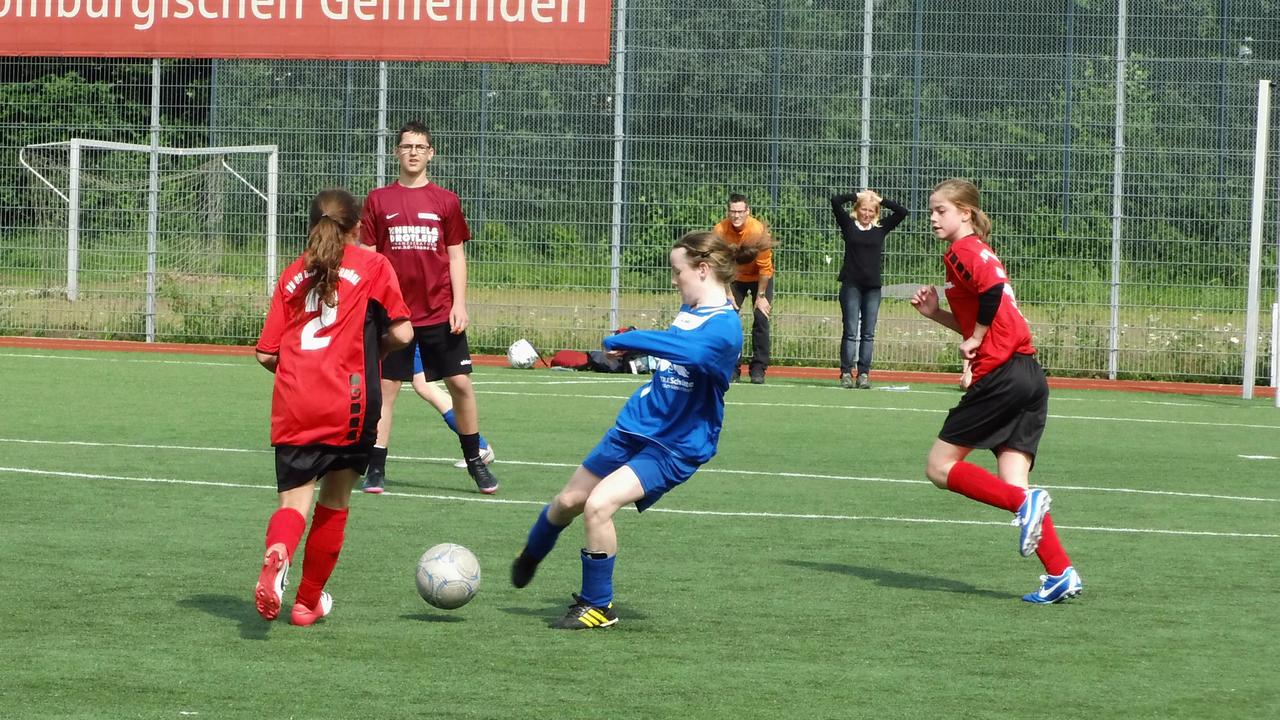 1. Girls Cup 2013